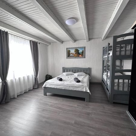 Садиба Дерев*Яна Хата Verkhovyna Exterior foto