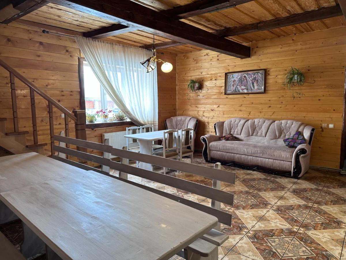 Садиба Дерев*Яна Хата Verkhovyna Exterior foto